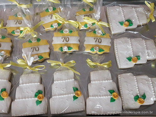 Biscoitos Decorados de Aniversrio de 70 Anos