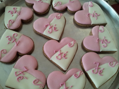 Biscoitos Decorados com Mensagens de Aniversário Biscoitos Decorados com Mensagens de Aniversário
