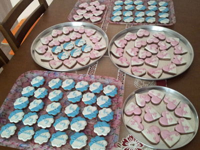 Biscoitos Decorados com Mensagens de Aniversário Biscoitos Decorados com Mensagens de Aniversário