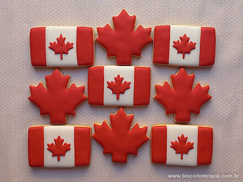 Biscoitos Decorados de Bandeiras Canadá e Brasil Biscoitos Decorados de Bandeiras Canadá e Brasil