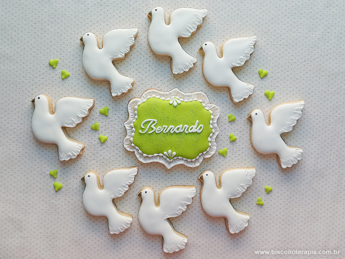 Biscoitos Decorados Batizado do Bernardo Biscoitos Decorados Batizado do Bernardo