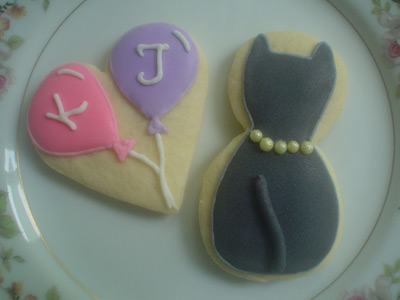 Biscoitos Decorados de Bexigas com Iniciais Biscoitos Decorados de Bexigas com Iniciais