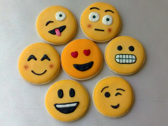 Biscoitos Decorados de Emojis