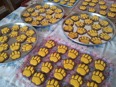 Biscoitos Decorados de pata de leão TITLE=