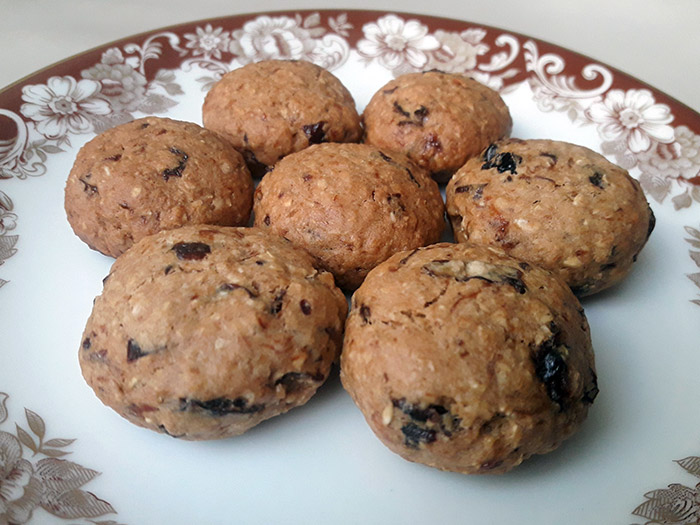 Biscoitos de Aveia e Mel com Ameixa