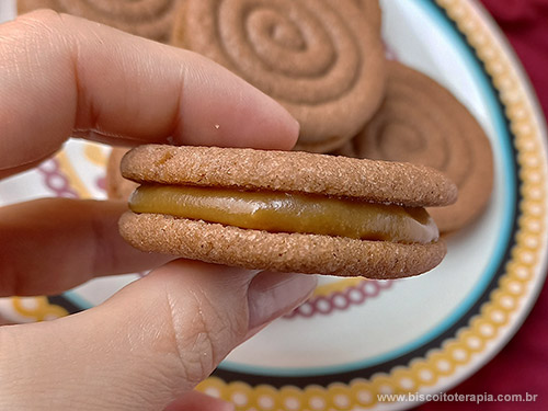 Biscoitos Espirais Recheados Biscoitos Espirais Recheados