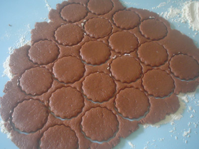 Biscoitos Recheados de Chocolate Branco Biscoitos Recheados de Chocolate Branco
