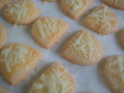 Petit Fours de Queijo